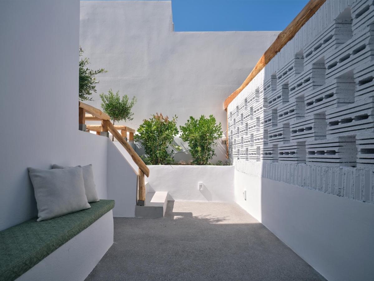Siora Of Paros - Malatesta & Piccolo Náousa Buitenkant foto